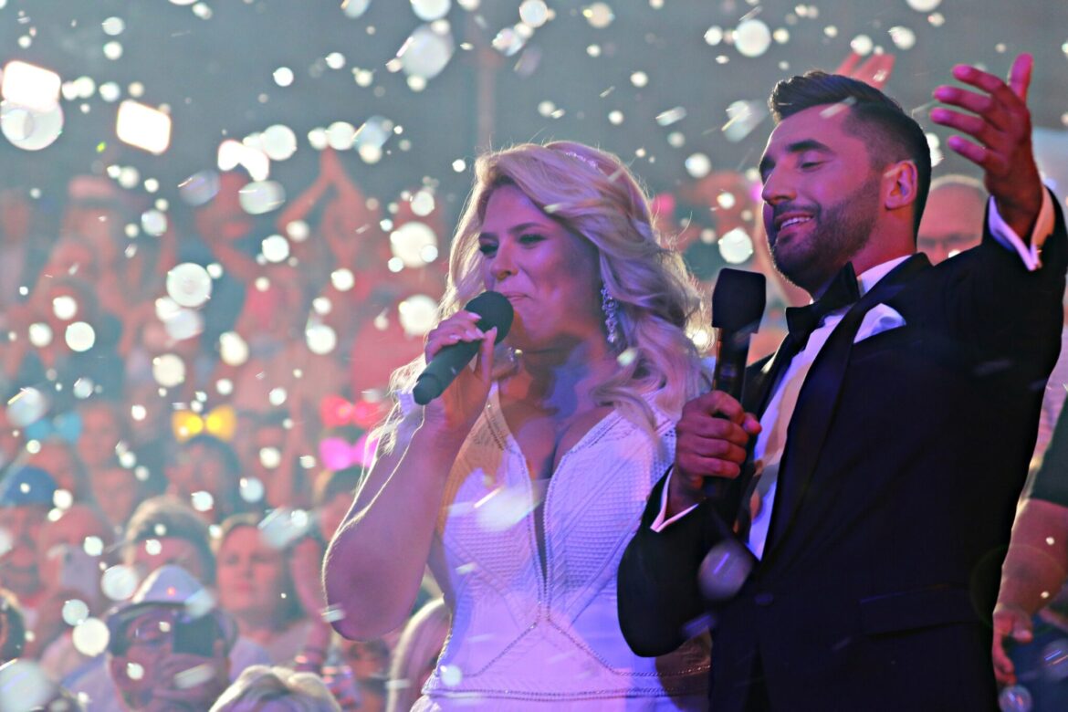 Fot.: LOT Ziemia Mrągowska — Festiwal Weselnych Przebojów